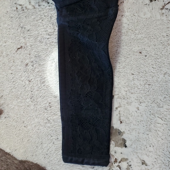 Torrid Black Strapless Bra - Picture 3 of 15